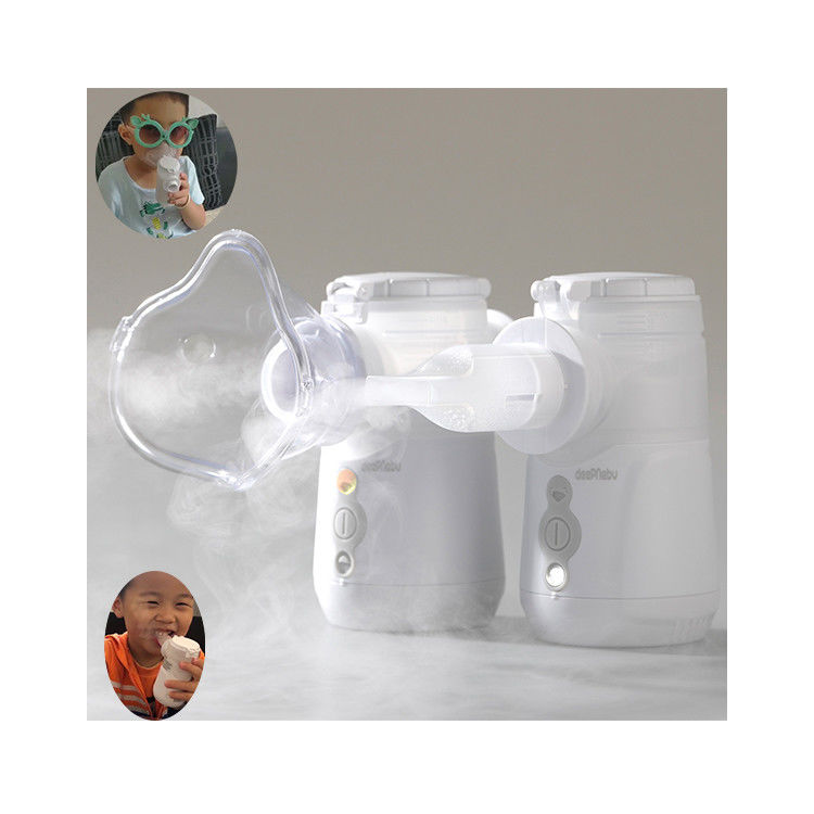 Dziecięcy nebulizator szpitalny dla dorosłych Przenośny 3,5 μm 0,4 ml / min Nebulizator Maszyna do POChP